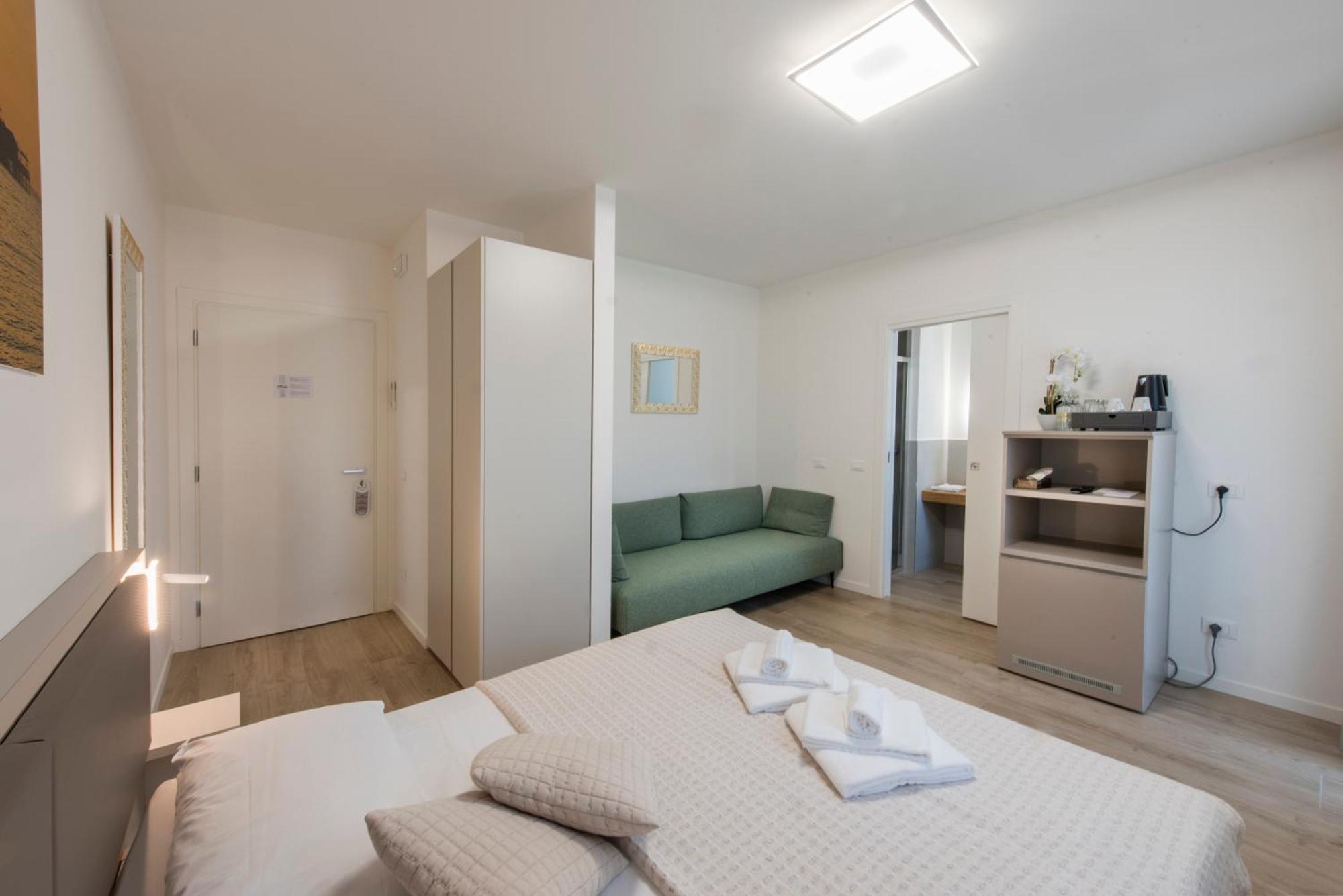 Guesthouse Stadio Lignano Sabbiadoro Bagian luar foto