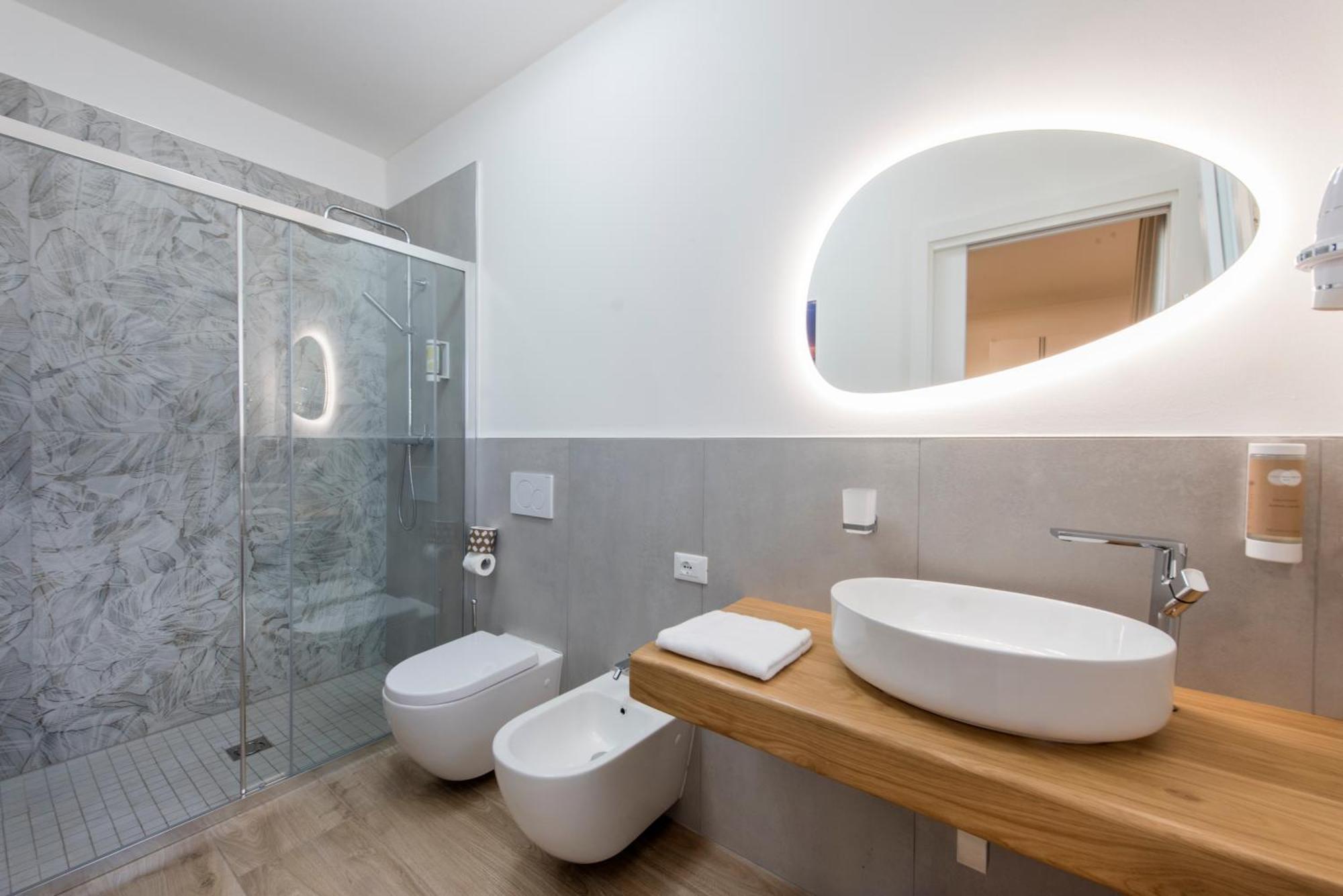 Guesthouse Stadio Lignano Sabbiadoro Bagian luar foto